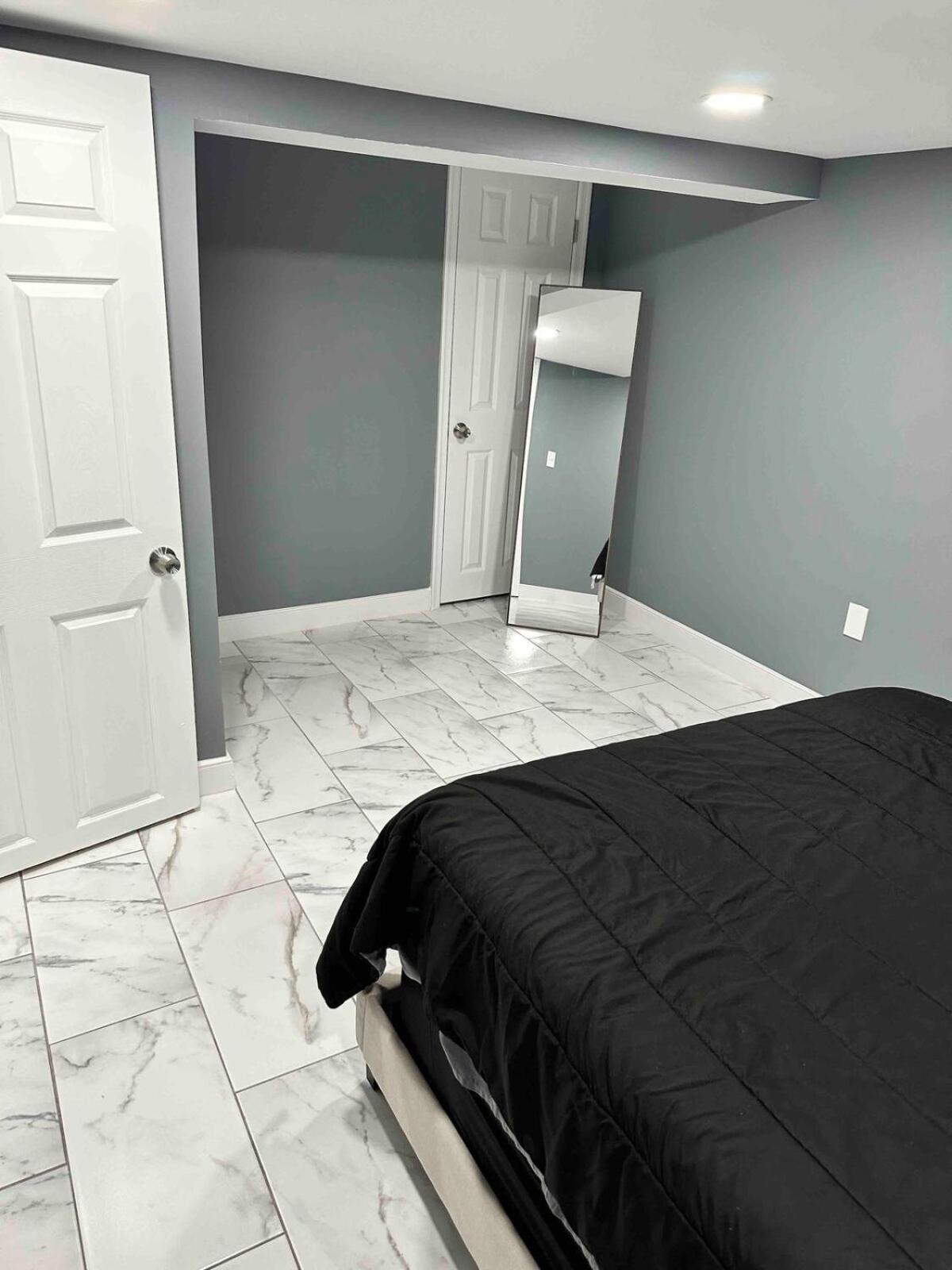 Lovely Basement 1-Bedroom With Free Parking واشنطن المظهر الخارجي الصورة