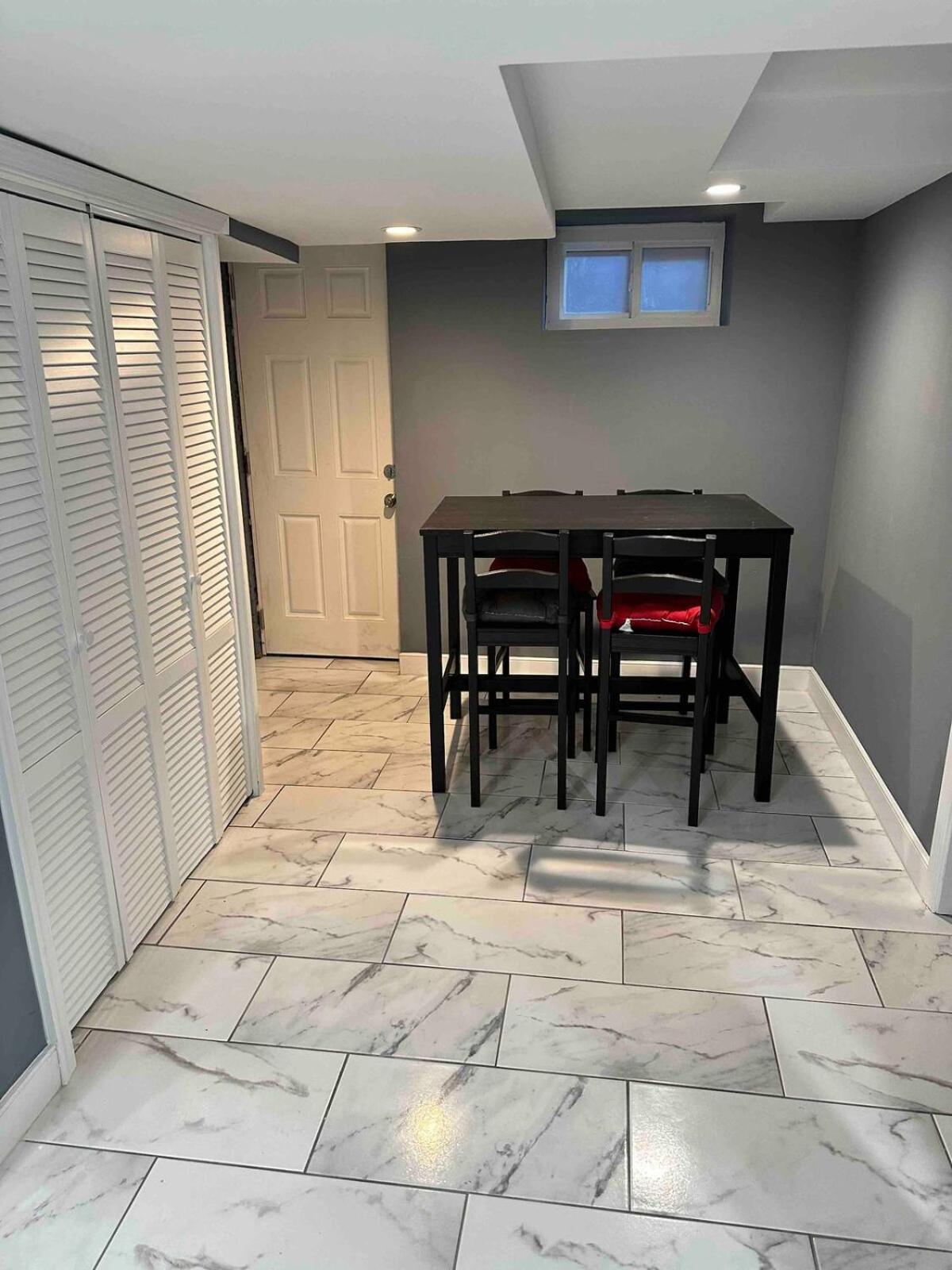 Lovely Basement 1-Bedroom With Free Parking واشنطن المظهر الخارجي الصورة